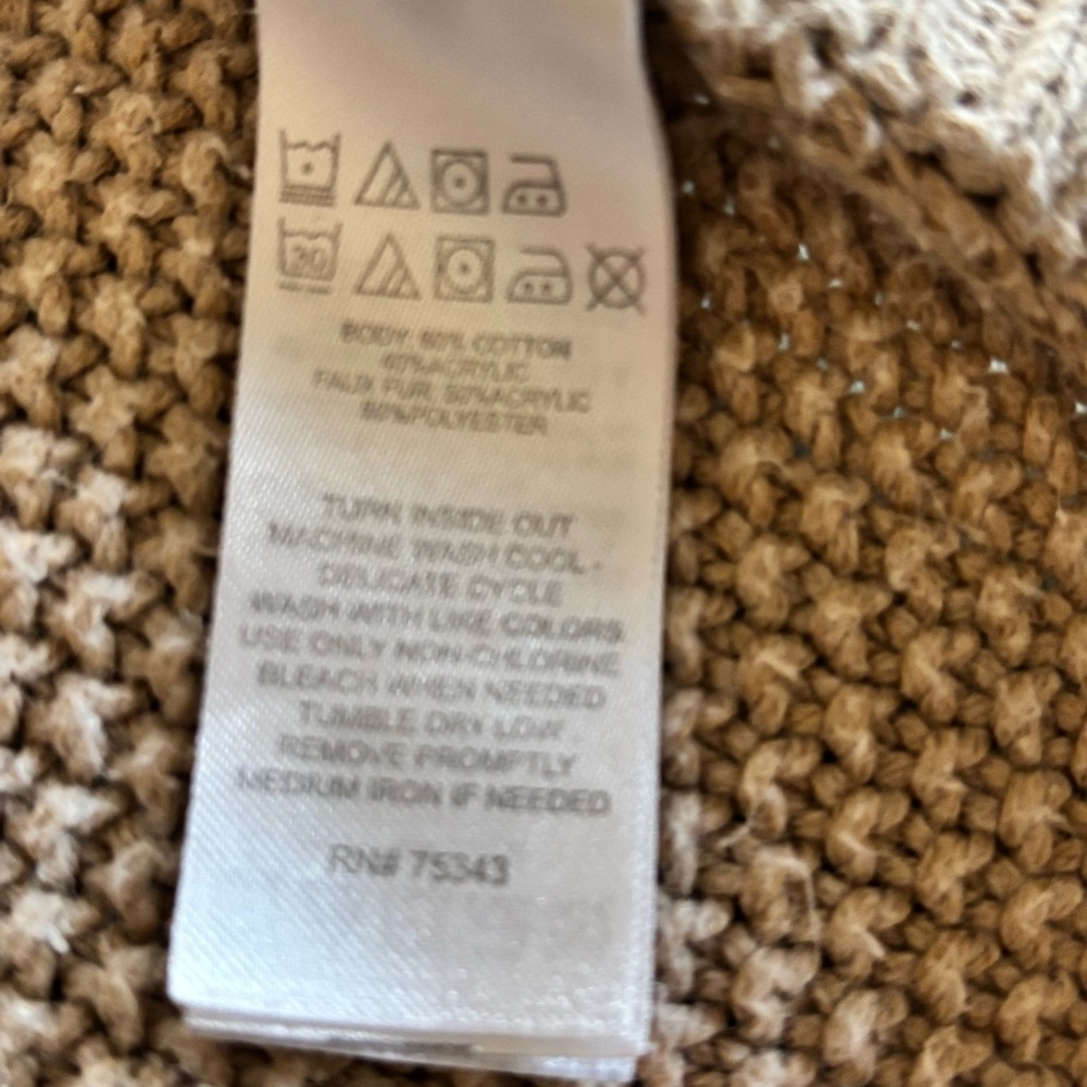 Aspen Kids Tan Poncho Cape - size L​ - Picture 4 of 7